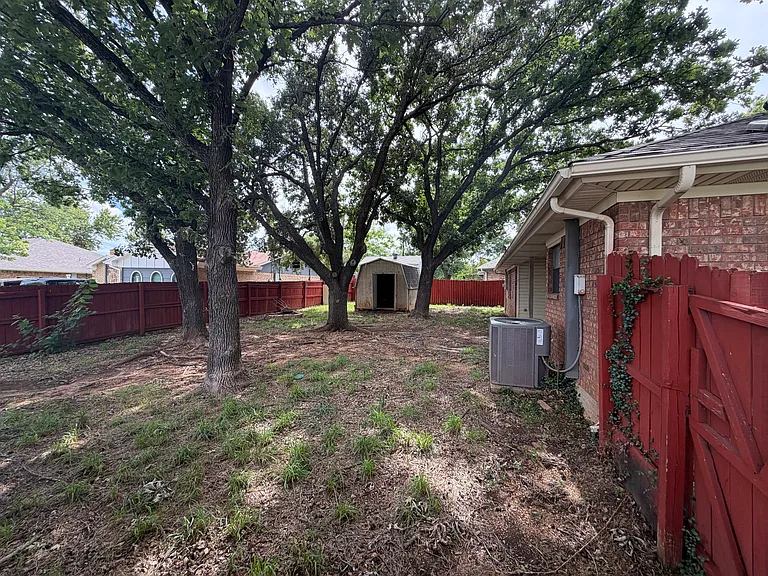 2113 Atlas Ct — Photo 3
