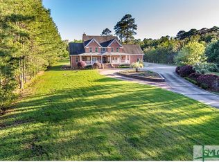 11 Shore Rd, Savannah, GA 31419