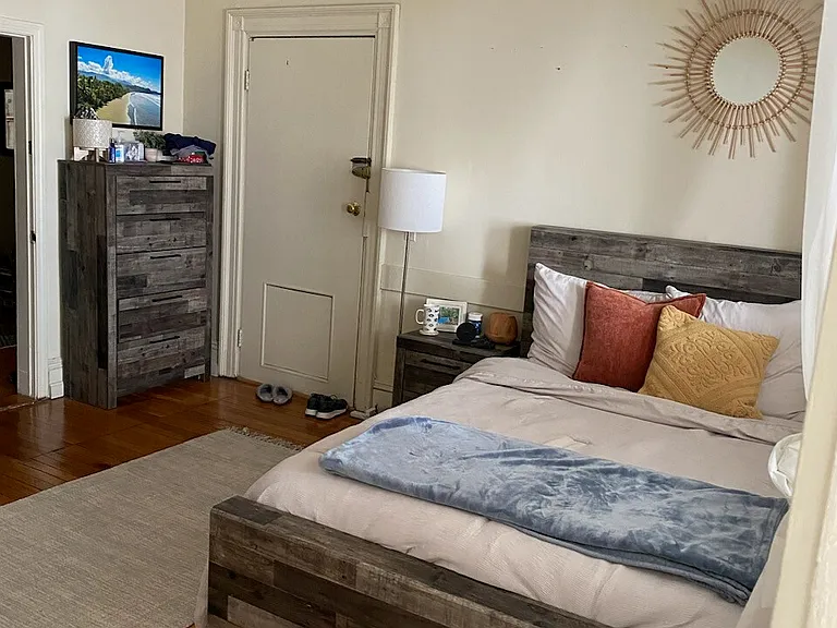 914 Beacon St #4 — Photo 19