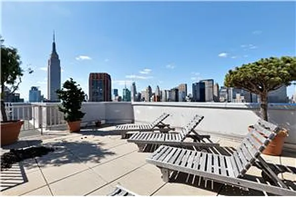 Rented by Nest Seekers International | media 12