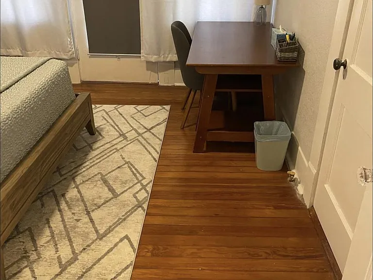 725 W Poplar St #1 — Photo 11