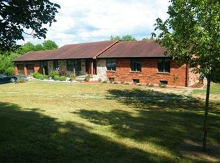 381 Buhl Morton Rd, Gallipolis, OH 45631