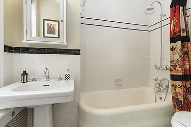 Rented by Traci Kuther, LREB