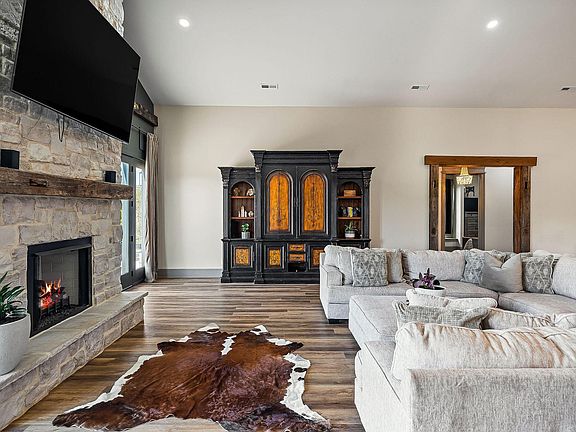 15th image of this home