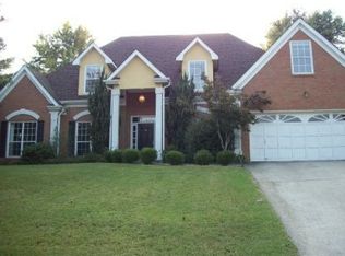 1560 Southern Oaks Cv, Lawrenceville, GA 30043