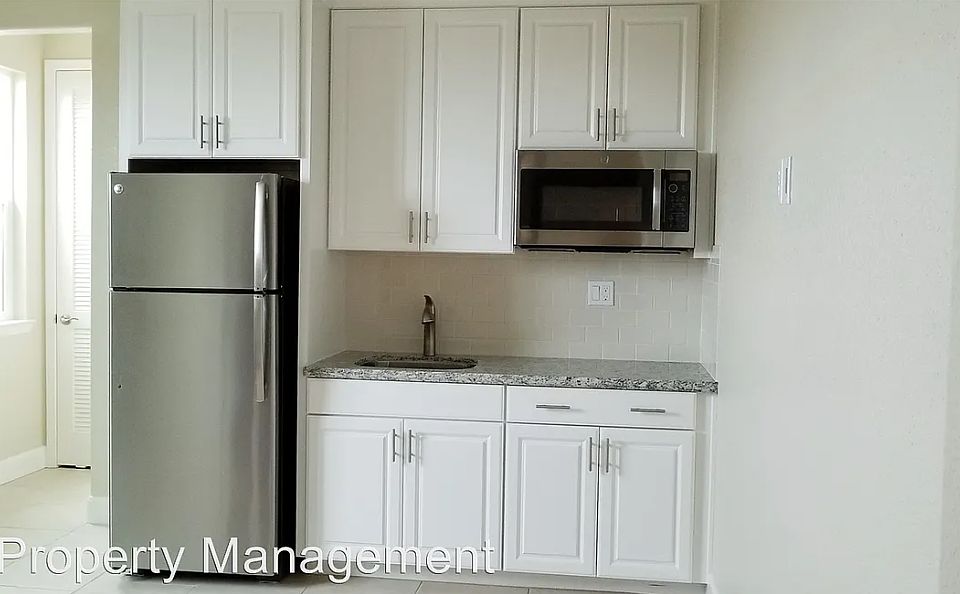 2nd image of 1574 Harry Lorenzo Ave #Adu