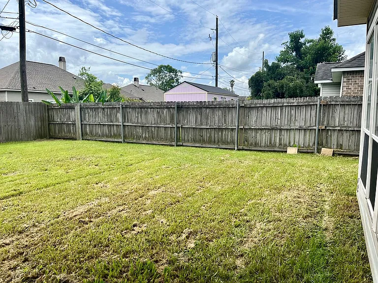 303 Briarhaven Dr — Photo 20