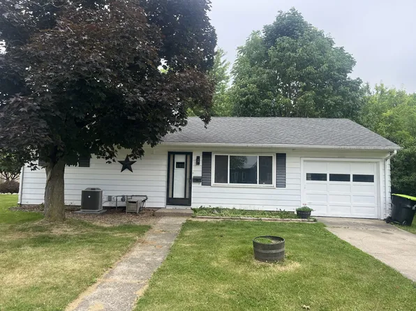1944 Dean St, Huntington, IN 46750