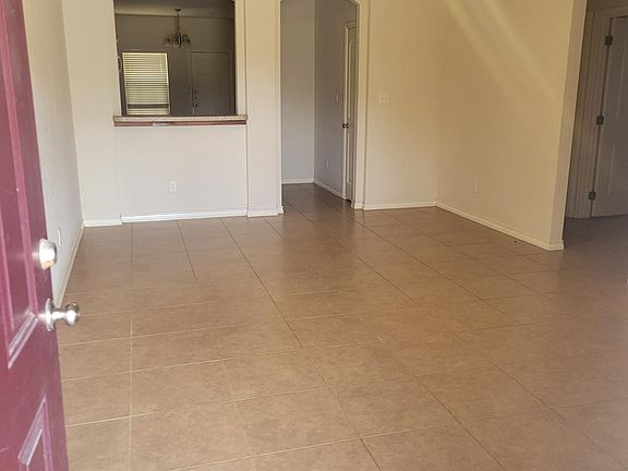 5th image of 4403 Reveille Rd