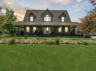 9209 Peet Rd, Chesaning, MI 48616