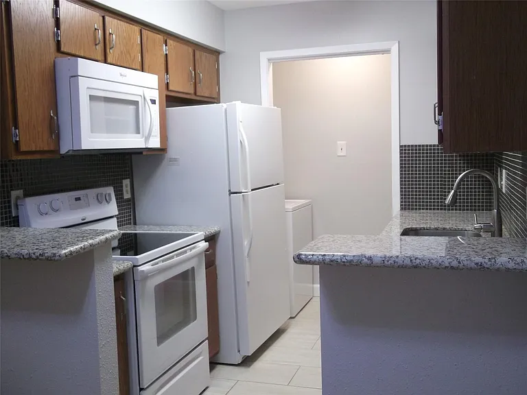 8801 Hammerly Blvd #1606 — Photo 5