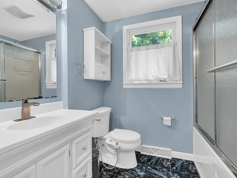 7 Briarwood Rd — Photo 15