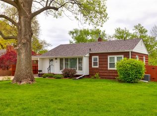 5427 SW 20th St, Des Moines, IA 50315