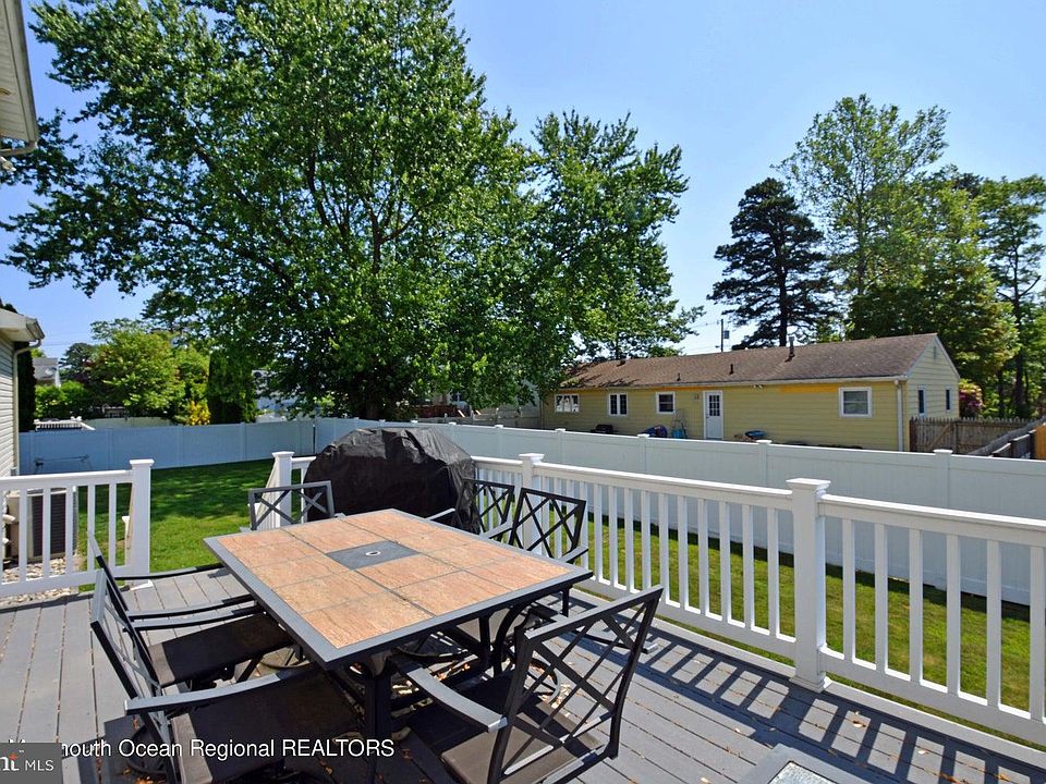 917 Mizzen Ave, Beachwood, NJ 08722 Zillow