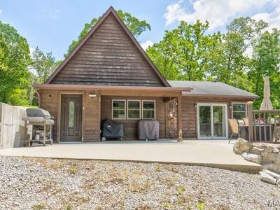 20095 Hidden Lakes Ln, Brighton, IL, 62012