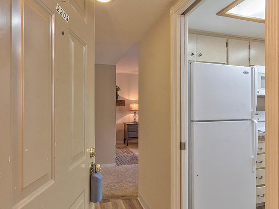 3rd image of 2203 Brega Ln
