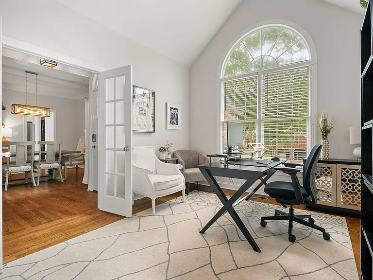 1220 Wedgeland Dr — Photo 18