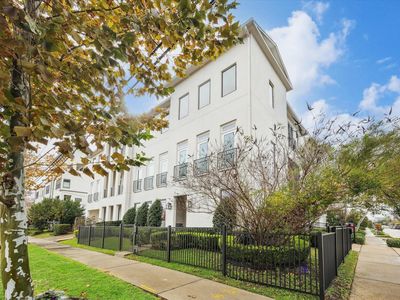 301 W Polk St, Houston, TX, 77019