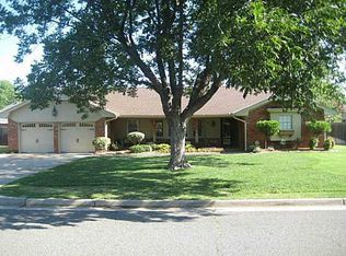 2925 E Drakestone Ave, Oklahoma City, OK 73120