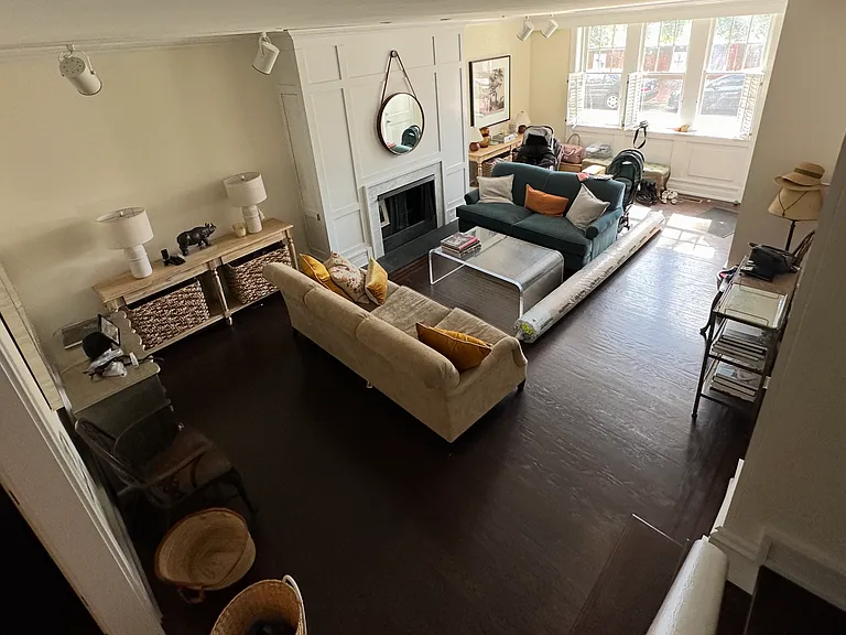 323 Pine St — Photo 4