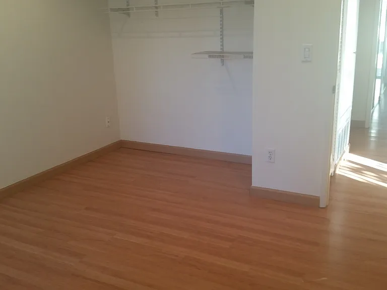 15117 Amso St #206406K-L200 — Photo 6