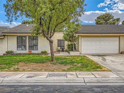5701 Pearldrop Ave, Las Vegas, NV, 89107