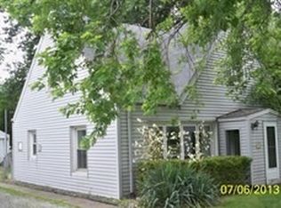 4125 W 99th St, Oak Lawn, IL 60453