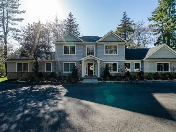 101 Mccouns Lane, Old Brookville, NY 11545