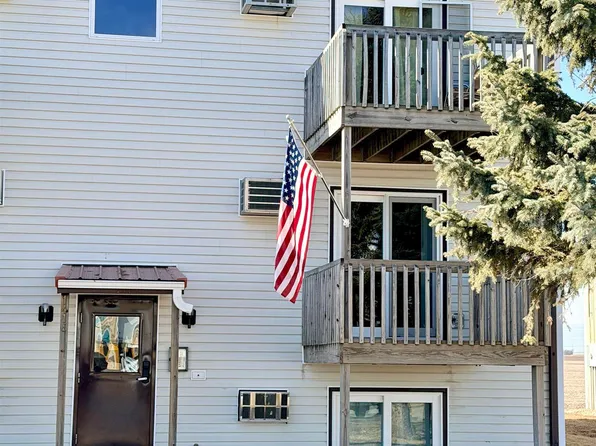 1416 Michigan St, Storm Lake, IA 50588