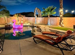 915 E Montoya Ln, Phoenix, AZ 85024