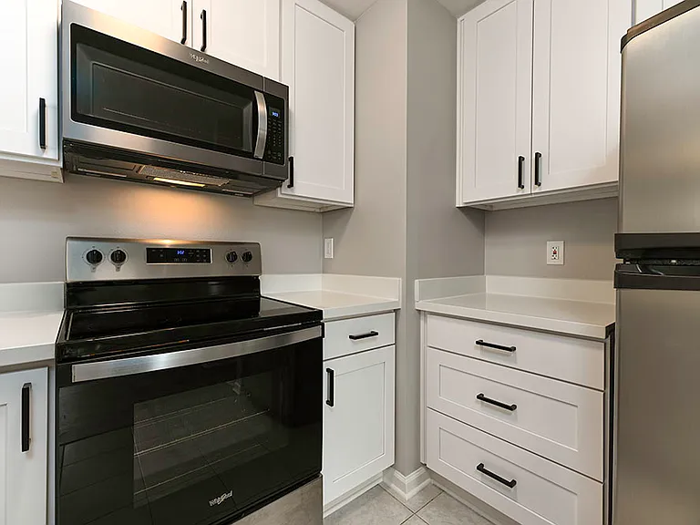 506 E Howell St #E312 — Photo 8