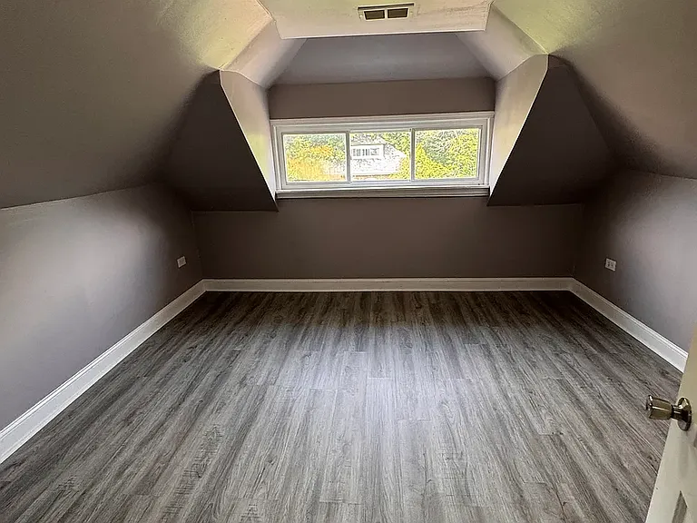 6800 S Rockwell St #2R — Photo 5