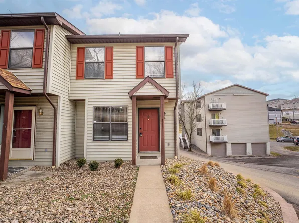 928D Stewart St, Morgantown, WV 26505