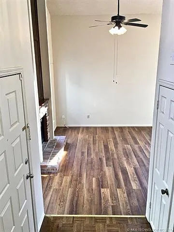 3 bed, 2.0 bath, 1295 sqft, $1,250 — Photo 3