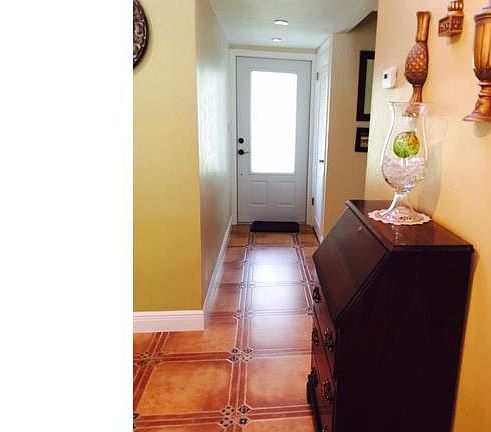 2nd image of 1414 Lake Ave