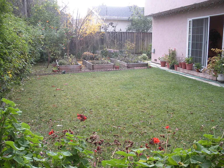 1172 Arlington Ln — Photo 8