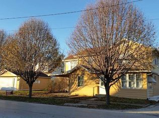 1511 24th Ave, Moline, IL 61265