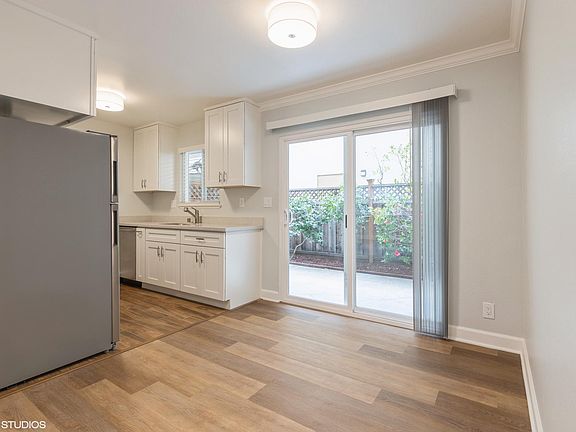 Dining Room & Kitchen