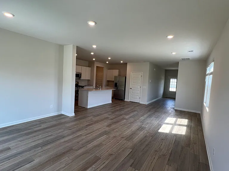 3015 Drumwright Way — Photo 8