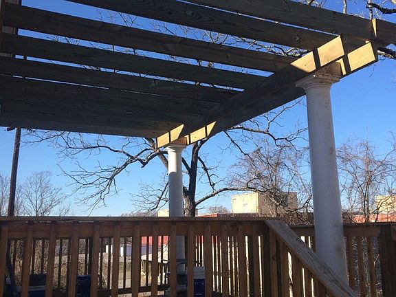 Back deck with Trellis