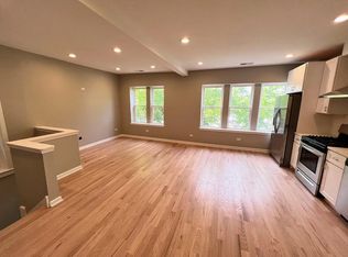 5721 W Irving Park Rd #2E, Chicago, IL 60634