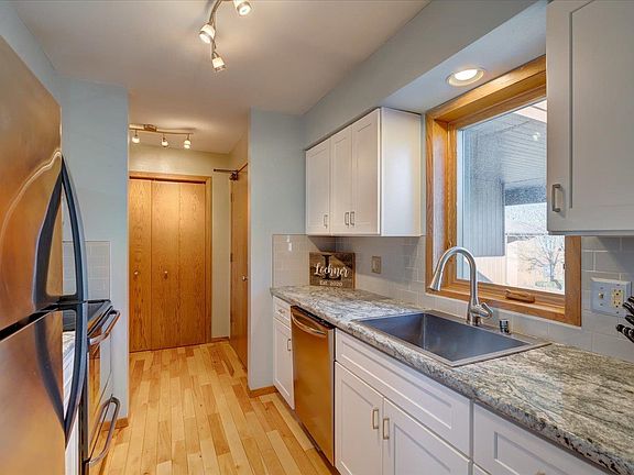4th image of 830 S Gammon Rd APT 3