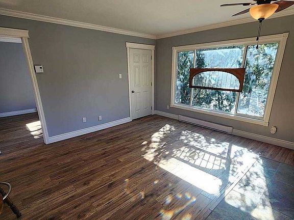 2nd image of 27 Dawson Dr #131