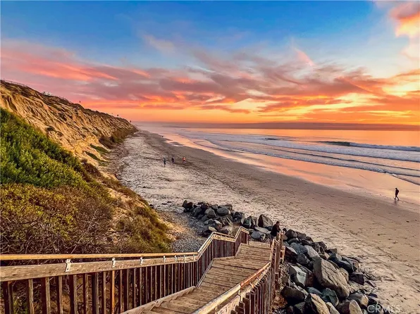 6512 Surfside Ln, Carlsbad, CA 92011