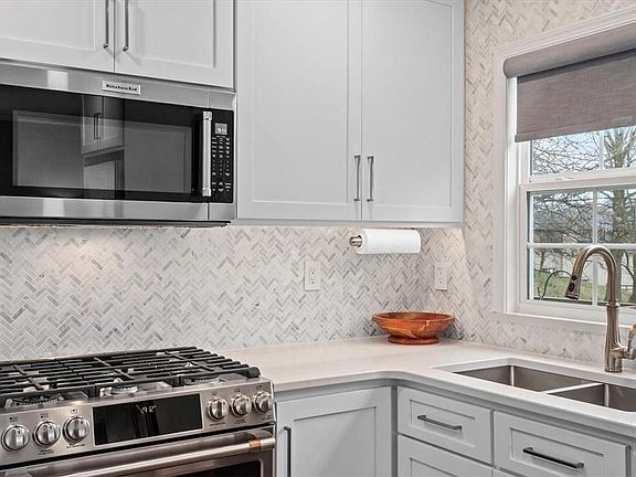 5th image of 1408 Magnolia Ct