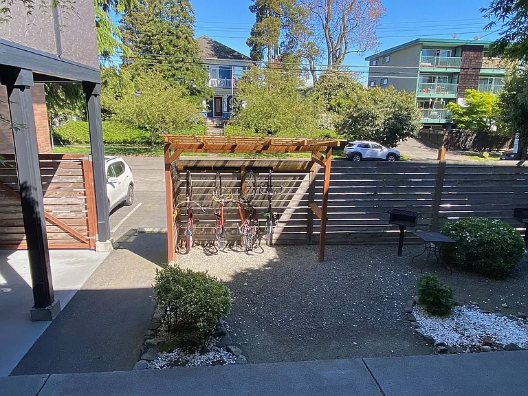 1505 13th Ave S — Photo 14
