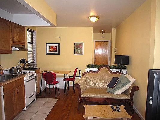 2nd image of 311 W 95th St APT 3BN