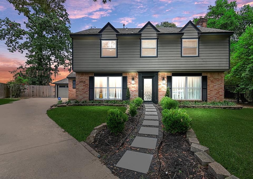 1st image of 20518 Keats Court