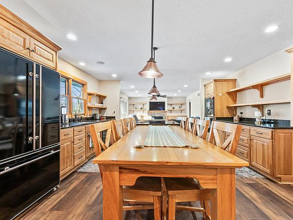 5th image of 6320 Oak Meadow Ln NW