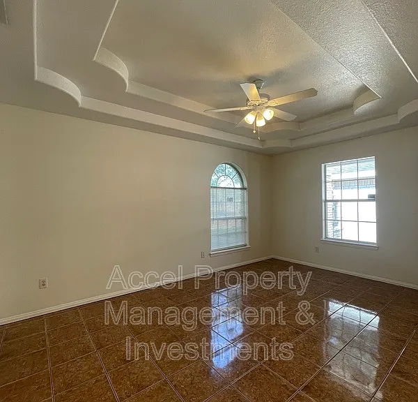 1712 Phoenix St #3 — Photo 16